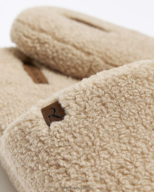 jalatsid beež mehed River Island pügamissussid 44TLL2826