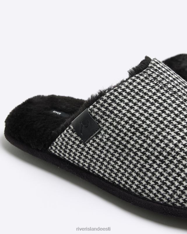 jalatsid must mehed River Island koerahamba sussid 44TLL5505