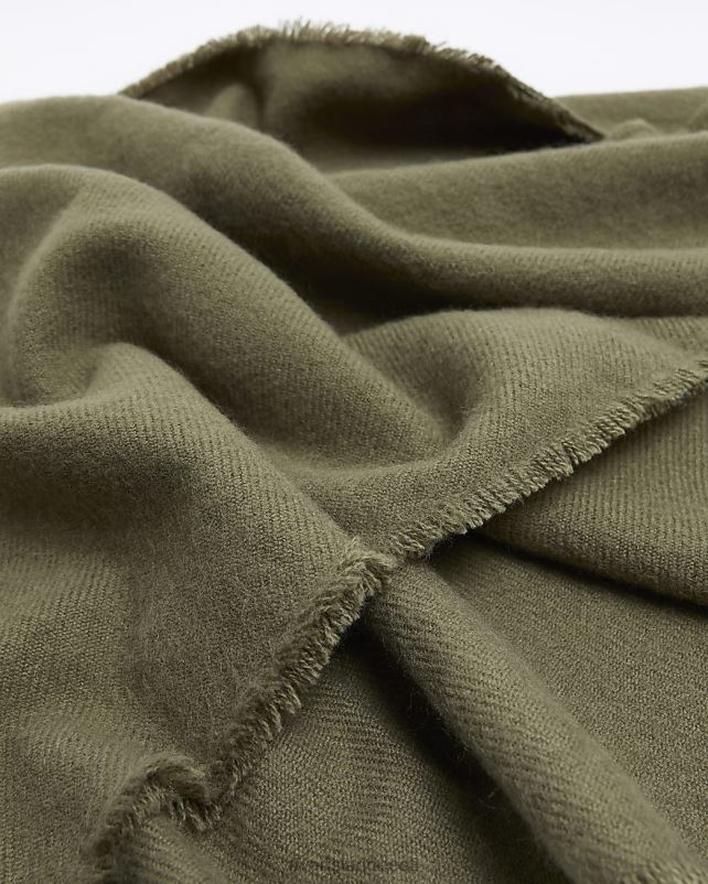 tarvikud roheline mehed River Island tavaline sall 44TLL2820