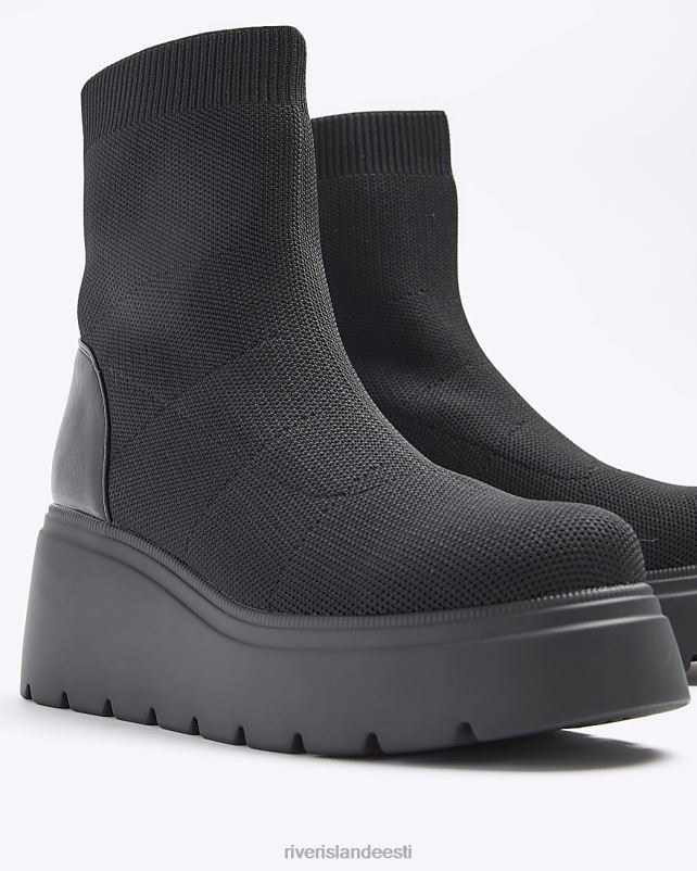 jalatsid must naised River Island paksud poolsaapad 44TLL3900