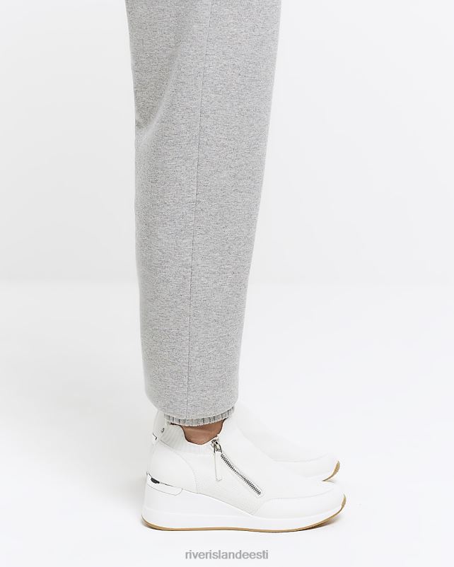jalatsid valge naised River Island libisema kiilu trenažöörid 44TLL349