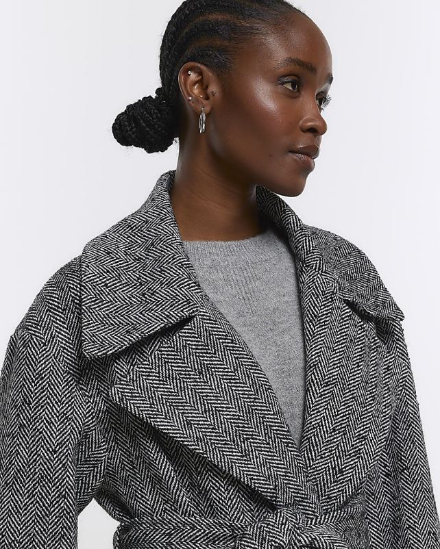 kehakate must naised River Island kalasabaline õngejada karv 44TLL3744