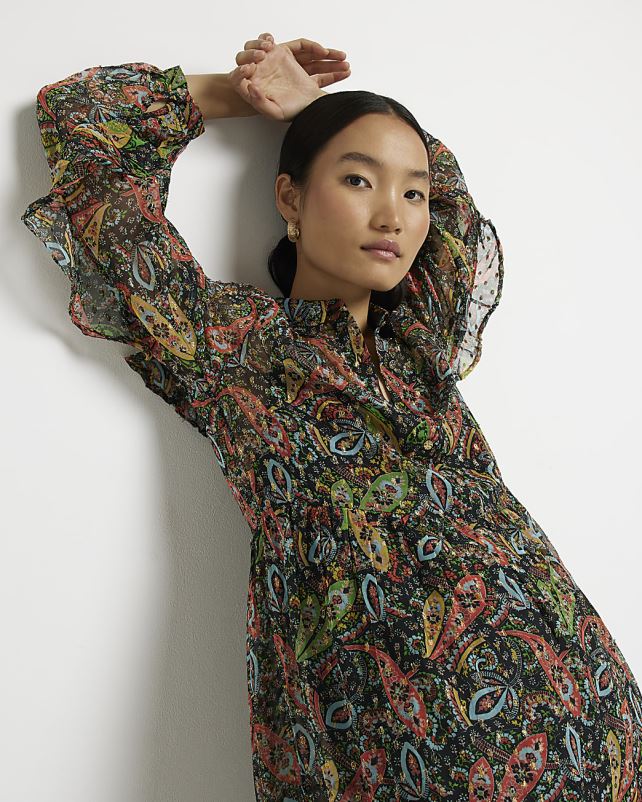 kehakate must naised River Island šifoonist paisley pikkade varrukatega maksikleit 44TLL1864