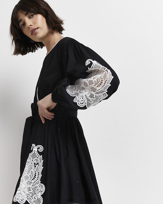 kehakate must naised River Island tikitud ümbrisega minikleit 44TLL2112