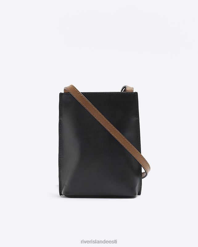 tarvikud must naised River Island nahast tutiga risti kehakott 44TLL1452